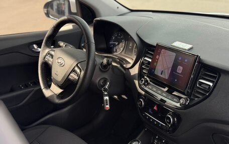 Hyundai Solaris II рестайлинг, 2021 год, 1 400 000 рублей, 16 фотография