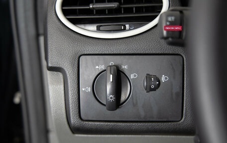 Ford Focus II рестайлинг, 2010 год, 399 000 рублей, 17 фотография