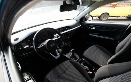 KIA Rio IV, 2018 год, 1 230 000 рублей, 10 фотография
