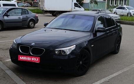 BMW 5 серия, 2004 год, 699 000 рублей, 2 фотография