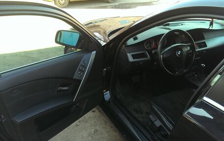 BMW 5 серия, 2004 год, 699 000 рублей, 9 фотография