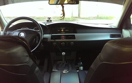 BMW 5 серия, 2004 год, 699 000 рублей, 11 фотография