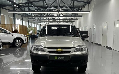 Chevrolet Niva I рестайлинг, 2014 год, 745 000 рублей, 3 фотография