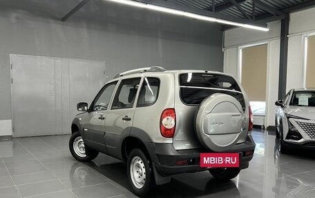 Chevrolet Niva I рестайлинг, 2014 год, 745 000 рублей, 6 фотография