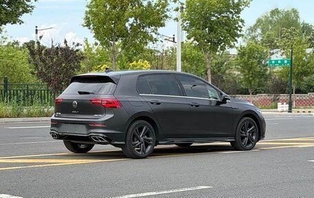 Volkswagen Golf VIII, 2023 год, 2 238 000 рублей, 2 фотография