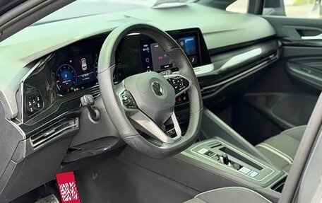 Volkswagen Golf VIII, 2023 год, 2 238 000 рублей, 8 фотография