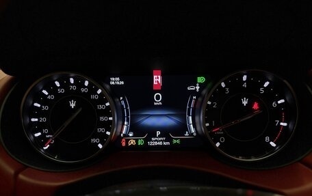 Maserati Levante I, 2021 год, 7 800 000 рублей, 16 фотография