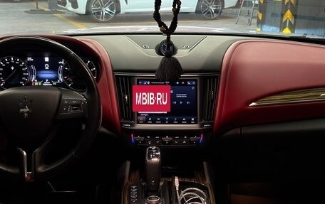 Maserati Levante I, 2021 год, 7 800 000 рублей, 12 фотография