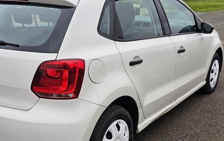 Volkswagen Polo VI (EU Market), 2012 год, 355 000 рублей, 10 фотография