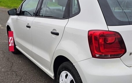 Volkswagen Polo VI (EU Market), 2012 год, 355 000 рублей, 11 фотография