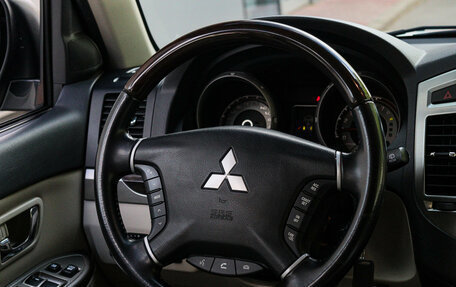 Mitsubishi Pajero IV, 2019 год, 3 750 000 рублей, 11 фотография