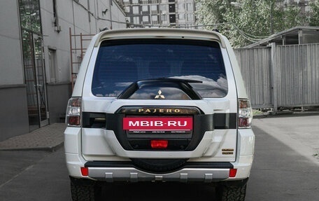 Mitsubishi Pajero IV, 2019 год, 3 750 000 рублей, 5 фотография