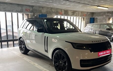 Land Rover Range Rover IV рестайлинг, 2022 год, 18 500 000 рублей, 2 фотография