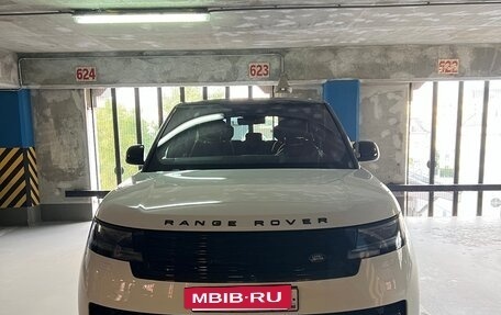 Land Rover Range Rover IV рестайлинг, 2022 год, 18 500 000 рублей, 3 фотография