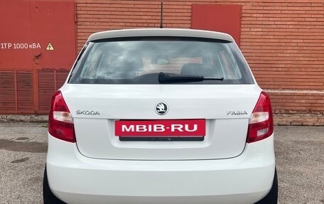 Skoda Fabia II, 2014 год, 1 050 000 рублей, 6 фотография