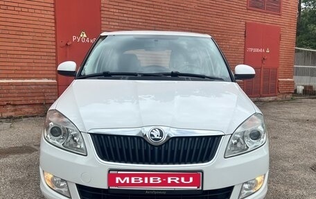 Skoda Fabia II, 2014 год, 1 050 000 рублей, 2 фотография