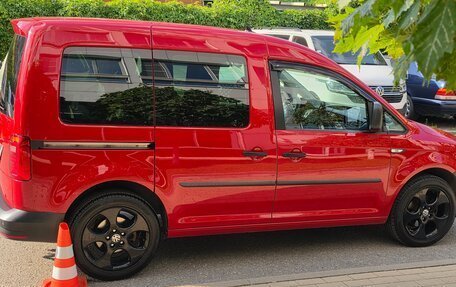 Volkswagen Caddy IV, 2018 год, 2 000 000 рублей, 6 фотография
