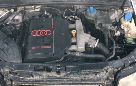 Audi A4, 2002 год, 450 000 рублей, 4 фотография