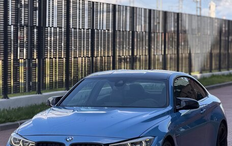 BMW M4, 2018 год, 4 800 000 рублей, 3 фотография