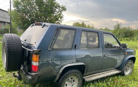 Nissan Terrano II рестайлинг, 1995 год, 418 000 рублей, 11 фотография