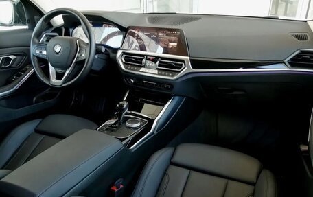 BMW 3 серия, 2021 год, 4 150 000 рублей, 12 фотография