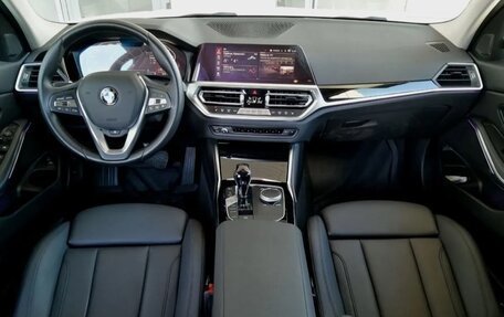 BMW 3 серия, 2021 год, 4 150 000 рублей, 11 фотография