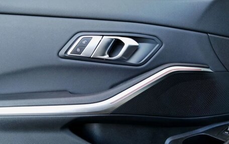 BMW 3 серия, 2021 год, 4 150 000 рублей, 16 фотография