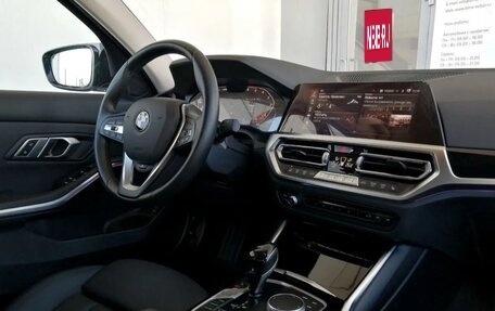 BMW 3 серия, 2021 год, 4 150 000 рублей, 13 фотография