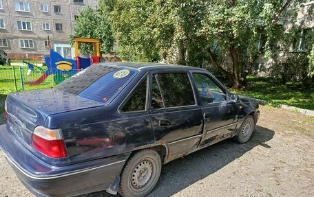 Daewoo Nexia I рестайлинг, 2004 год, 60 000 рублей, 4 фотография