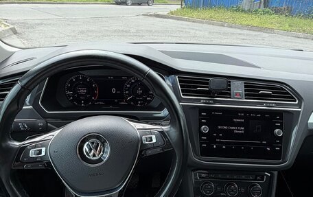 Volkswagen Tiguan II, 2018 год, 2 920 000 рублей, 12 фотография
