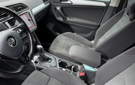 Volkswagen Tiguan II, 2018 год, 2 920 000 рублей, 10 фотография