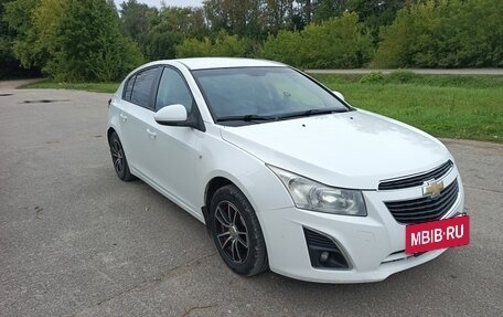 Chevrolet Cruze II, 2013 год, 695 000 рублей, 3 фотография
