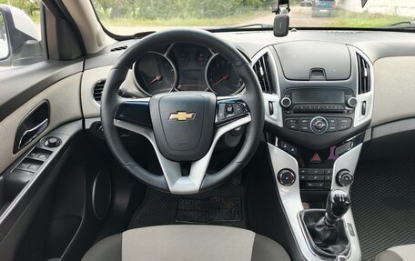 Chevrolet Cruze II, 2013 год, 695 000 рублей, 8 фотография