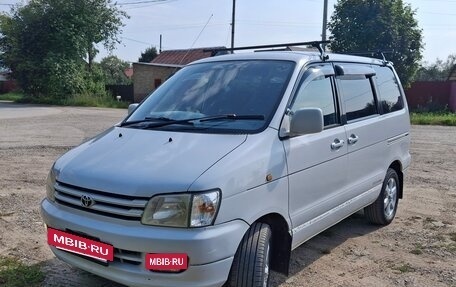 Toyota Town Ace III, 1985 год, 600 000 рублей, 2 фотография