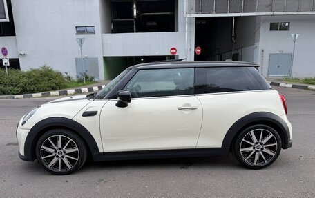 MINI Hatch, 2023 год, 2 350 000 рублей, 6 фотография
