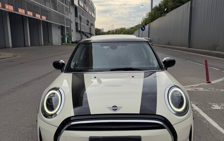 MINI Hatch, 2023 год, 2 350 000 рублей, 2 фотография