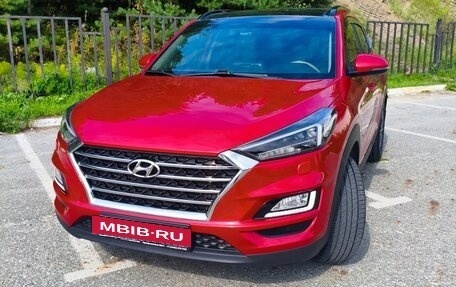 Hyundai Tucson III, 2019 год, 2 380 000 рублей, 2 фотография