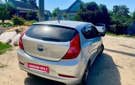 Hyundai Solaris II рестайлинг, 2012 год, 460 000 рублей, 4 фотография