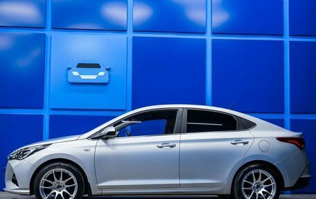 Hyundai Solaris II рестайлинг, 2020 год, 1 700 000 рублей, 3 фотография