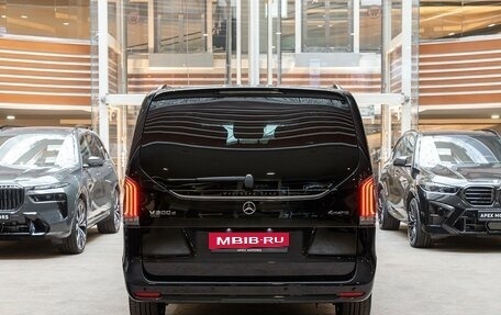 Mercedes-Benz V-Класс, 2026 год, 13 890 000 рублей, 8 фотография