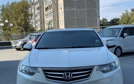 Honda Accord VIII рестайлинг, 2011 год, 1 000 000 рублей, 2 фотография