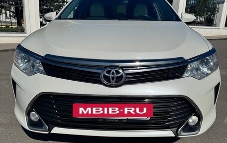Toyota Camry, 2016 год, 2 100 000 рублей, 2 фотография