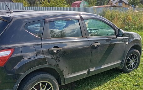 Nissan Qashqai, 2011 год, 750 000 рублей, 6 фотография