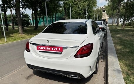 Mercedes-Benz C-Класс, 2020 год, 3 000 000 рублей, 5 фотография