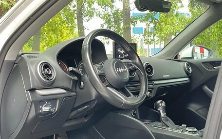 Audi A3, 2016 год, 1 490 000 рублей, 12 фотография