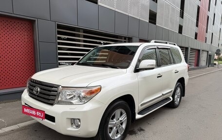 Toyota Land Cruiser 200, 2012 год, 4 200 000 рублей, 3 фотография