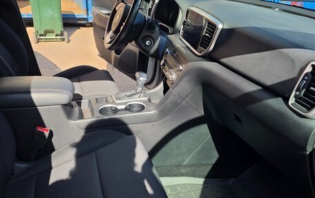 KIA Sportage IV рестайлинг, 2021 год, 2 650 000 рублей, 7 фотография