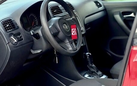 Volkswagen Polo VI (EU Market), 2012 год, 600 000 рублей, 19 фотография