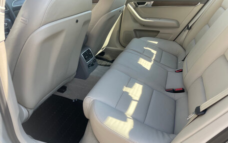 Audi A6, 2010 год, 998 000 рублей, 17 фотография