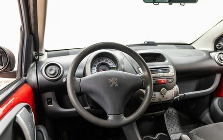 Peugeot 107 I рестайлинг, 2009 год, 499 000 рублей, 22 фотография